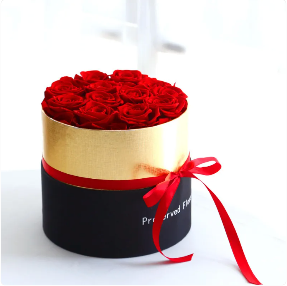 Heart-Shaped Dried Flower Pot