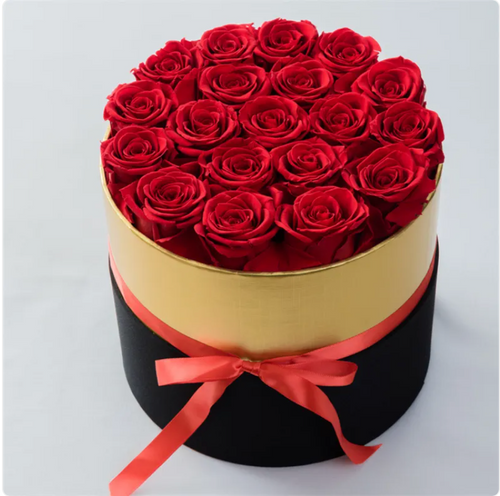 Heart-Shaped Dried Flower Pot
